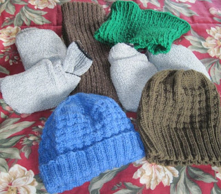 knitted items for homeless