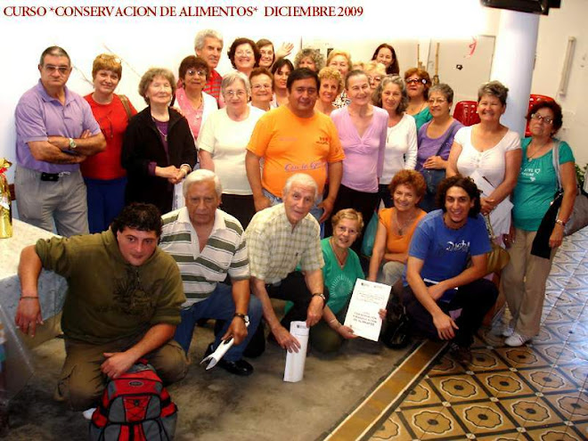 ALFREDO QUILOGRAN Y SUS ALUMNOS