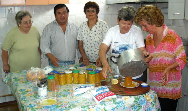 ALFREDO Y LAS MERMELADAS ENVASADAS