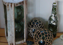 Gamle blåser og flaske fra havets bunn