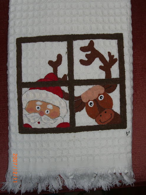 Janela com Rena e Pai Natal