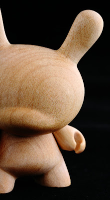 Kidrobot Dunny Series 2009 - Travis Cain Wood Chase Figure