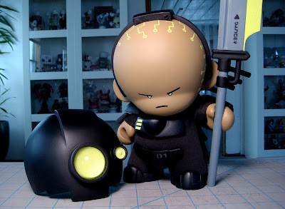 La Muerte Negro Custom Munny Vinyl Figure by Huck Gee