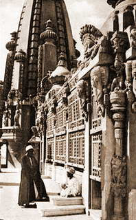 من بعض الصور النادرة لمصر Les+terrasses+du+palais+hindou.c.1928.L.L.