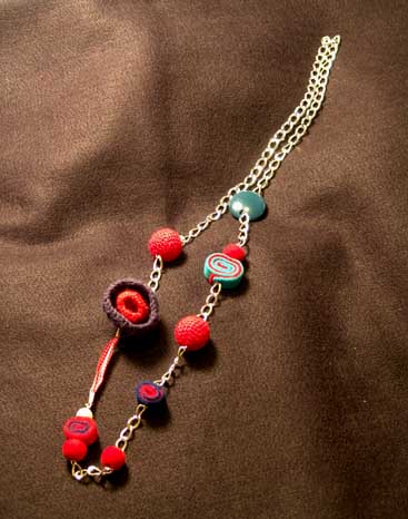 [Colar+Preto+e+Azul_Blog.jpg]