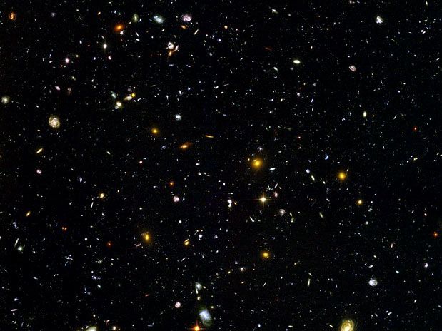 VEJA IMAGENS TIRADAS PELO TELESCÓPIO HUBBLE