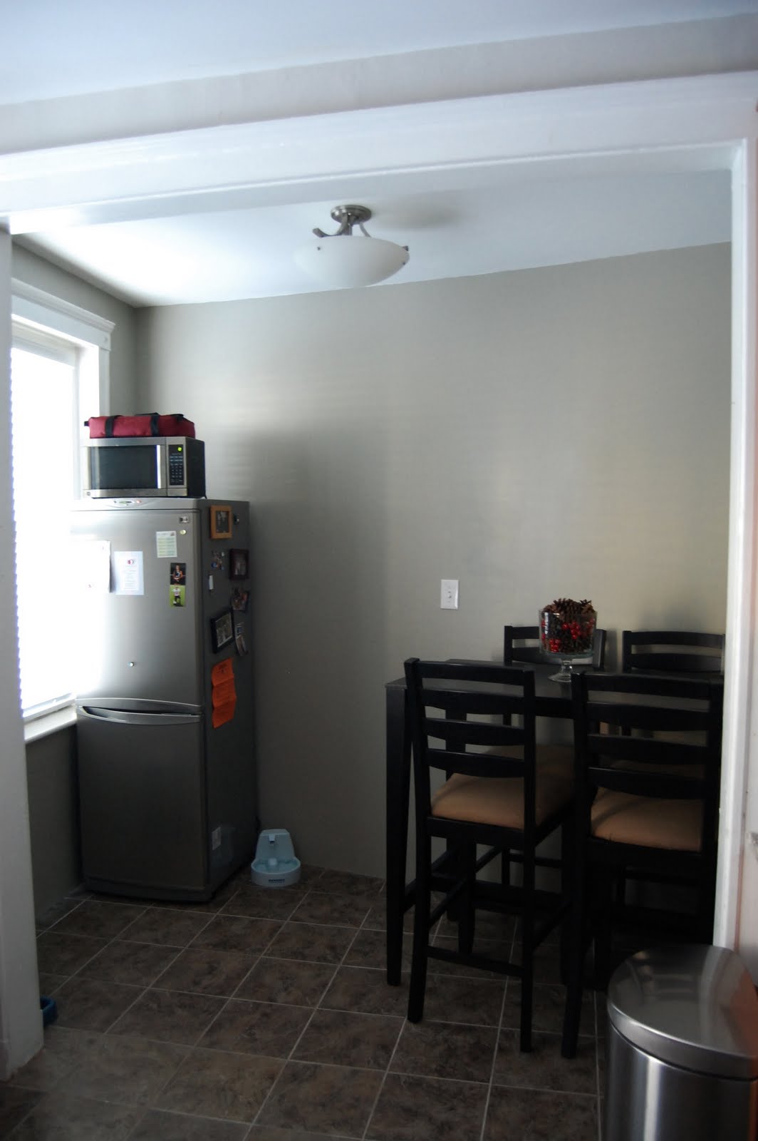 [dining2.JPG]
