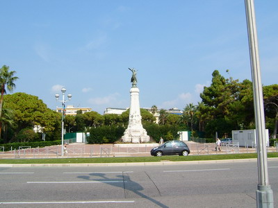 [Nice06.jpg]