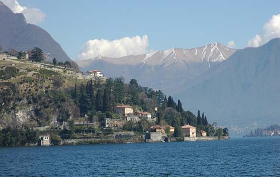 [Lago+Cuomo+04.JPG]