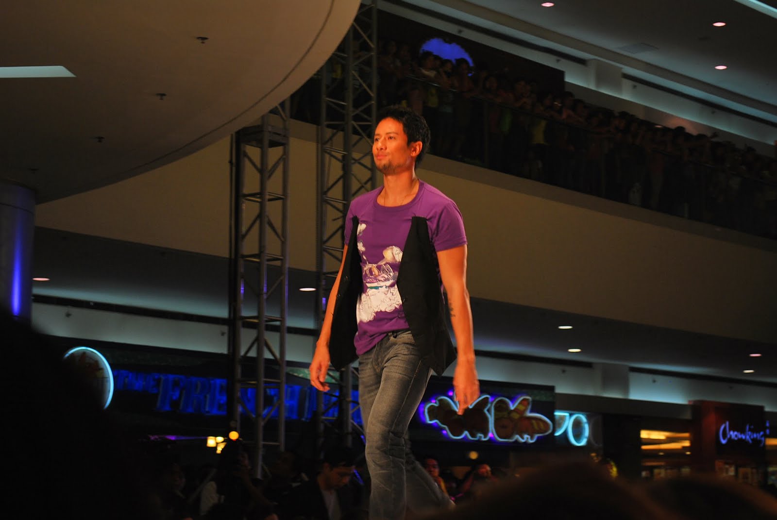 Wallpaper Coco Martin - free downloads apk android