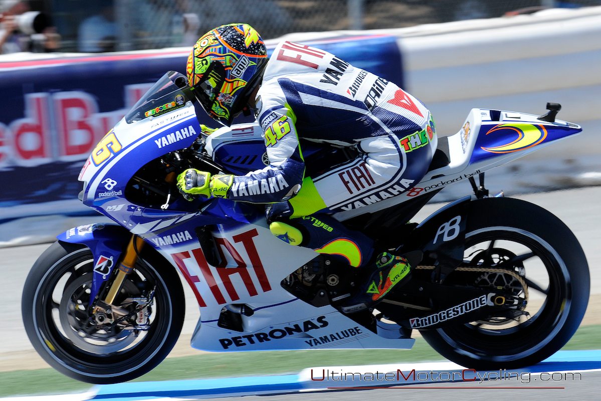 Motorcycle Race Helmet Buying Guide