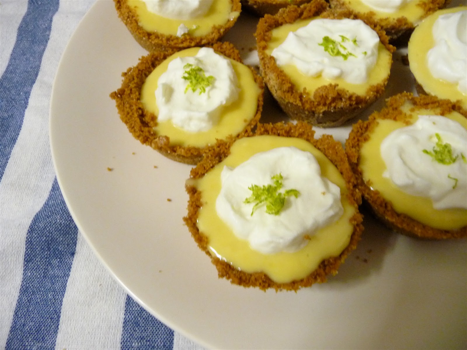 dinner party mini frozen key lime pies