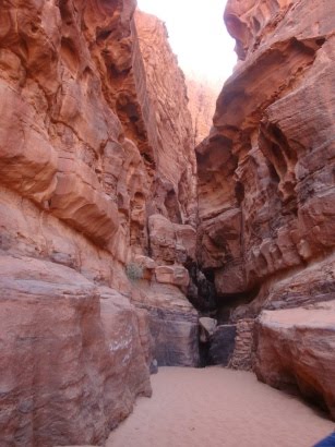 [06WadiRum11.JPG]