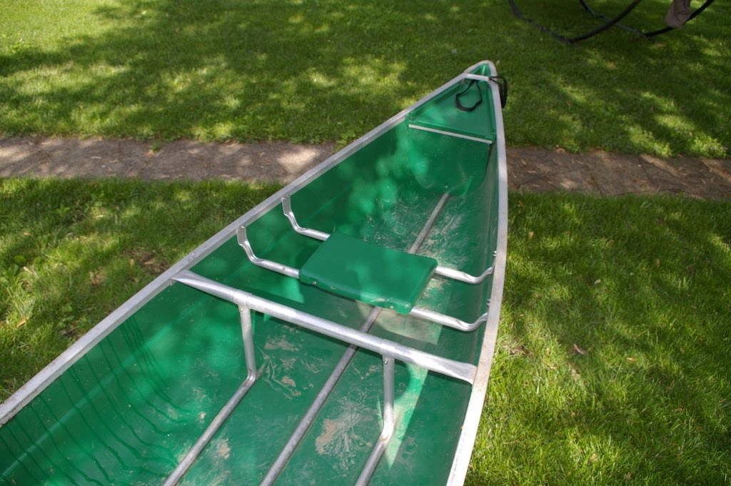 C&K Moving Sale Coleman Scanoe (seats pads and oars) 225