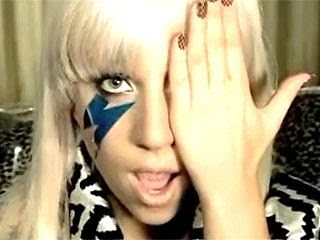 http://1.bp.blogspot.com/_el_LYCY1pYw/Sg3Ln2ty-9I/AAAAAAAAACY/pBM_MT0pQwk/s400/1gaga-main_Full.jpg