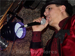 Presentan su primer disco "Los de Mars" 7