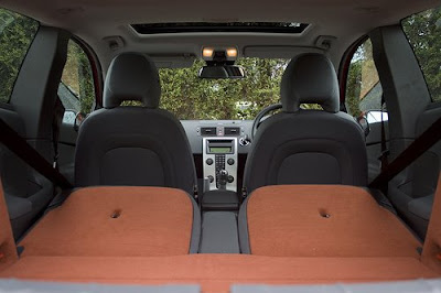 Volvo C30 2.0D SE, car interior, sport car, volvo