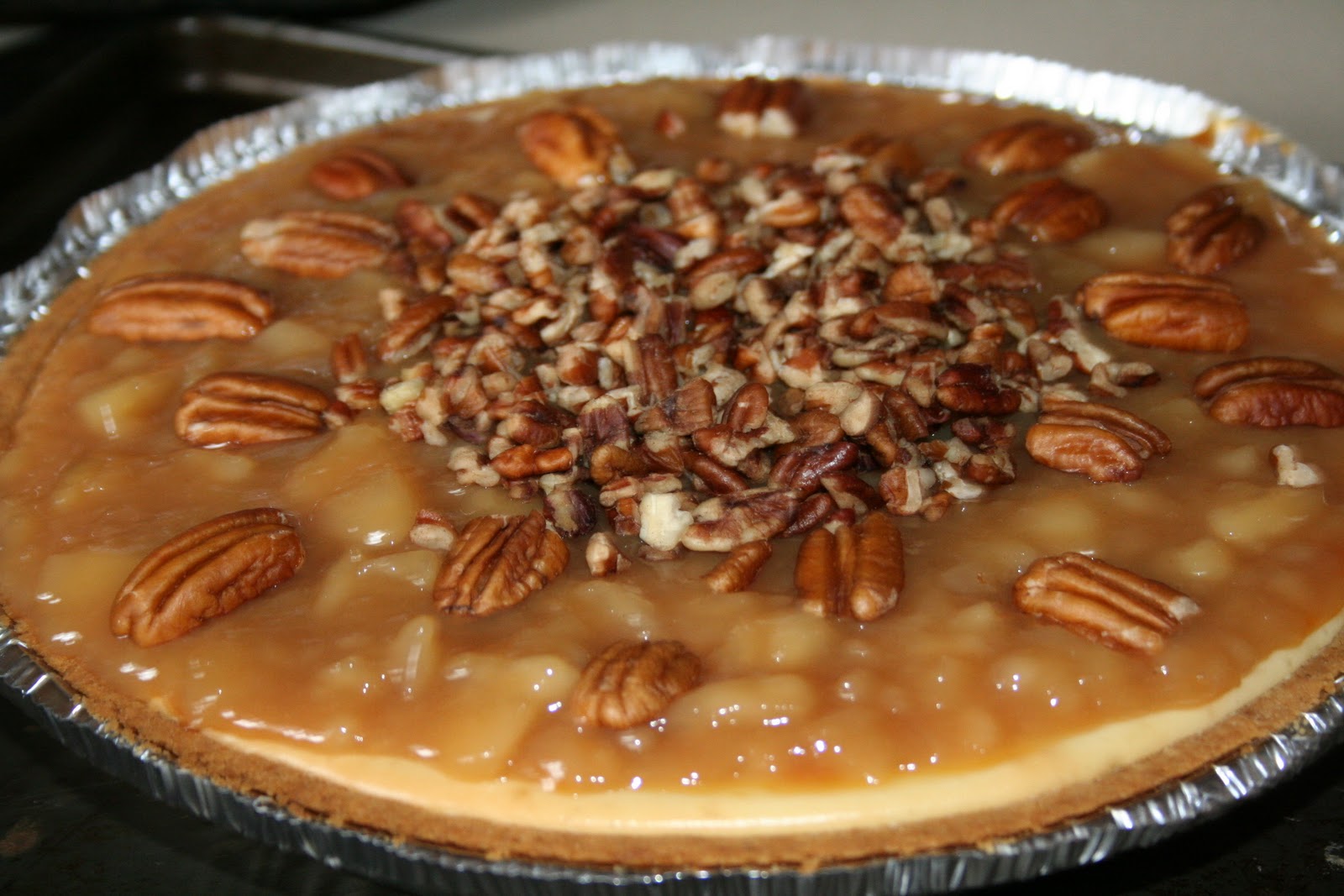 caramel pecan cheesecake paula deen