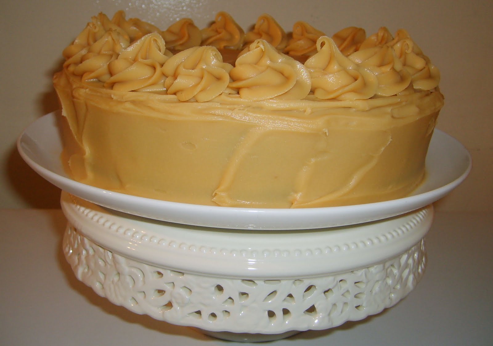 Caketopia Caramel Mudcake with Caramel Ganache