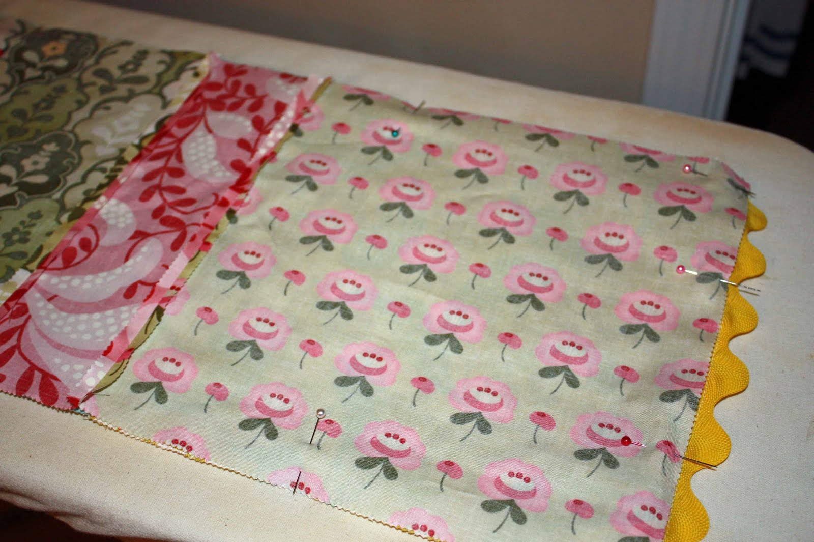 me & my scraps simple side table runner