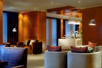 [westin+exec+lounge.jpg]