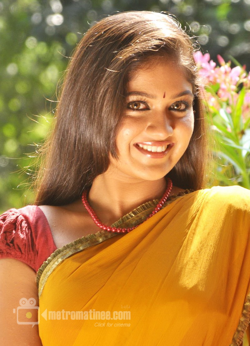 Meghna Hot Stills in Saree - Yakshiyum Njanum Actress
