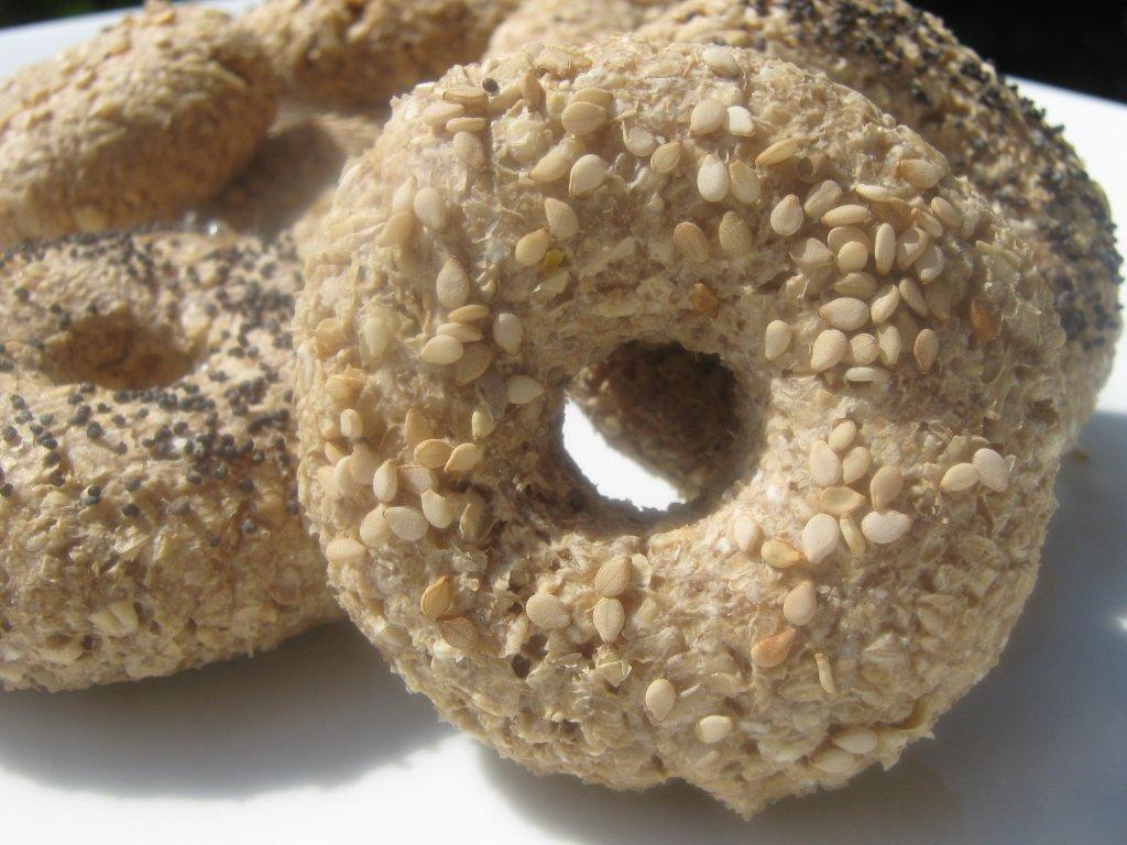 the happy raw kitchen Raw Sprouted Bagels )