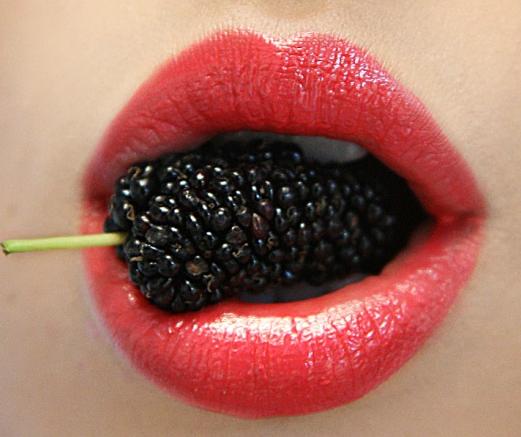 [labios.JPG]