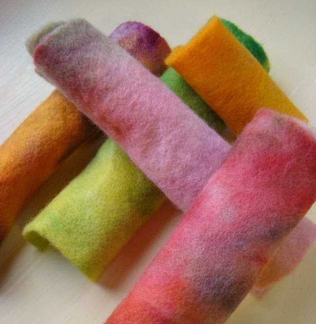 Babyz Flowers How to dye wool..