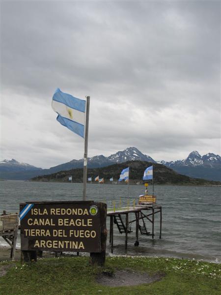 [5420_np-02flags+(Medium).jpg]