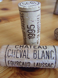Lot 2 bouchons Cheval Blanc 1995