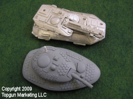 [Comp._Mdm_Tank_and_GZG_High-Tech.jpg]
