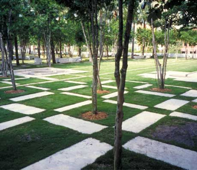 Plaza Park