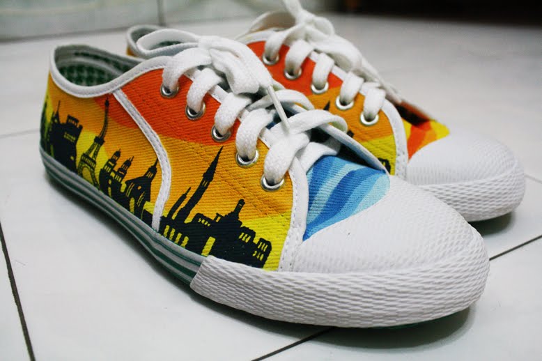 canvas shoes painting. Canvas shoes painting!