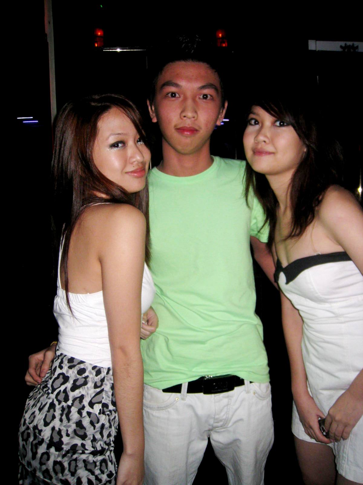 [IMG_9749.JPG]