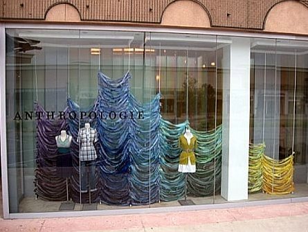 [anthrowindows4.jpg]