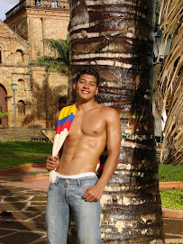 Alejandro Welcomes You to Colombia