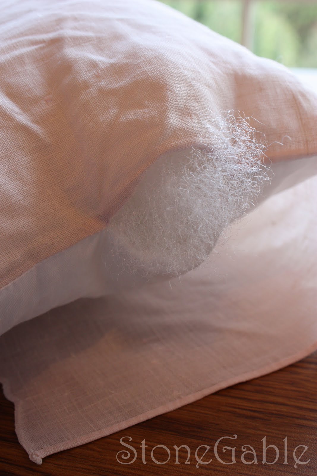 StoneGable Vintage Tea Towel Pillow Tutorial