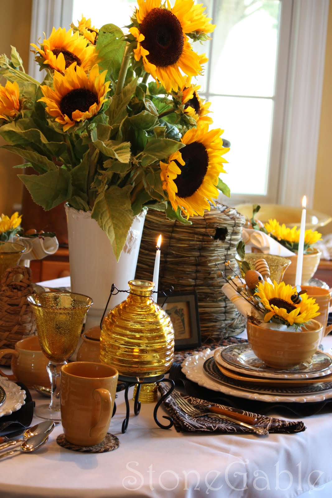 Bees and Sunflower Tablescape StoneGable