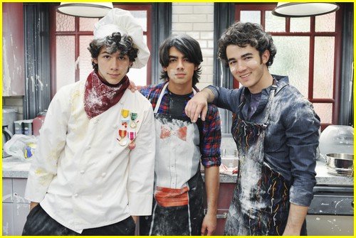 Jonas Brothers :P
