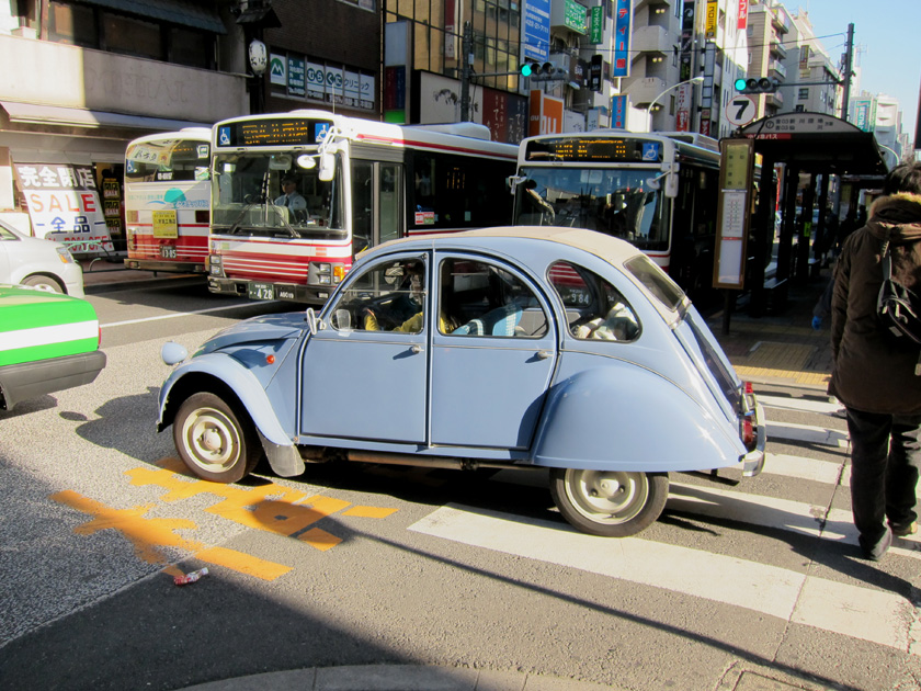 citroen 2cv japan