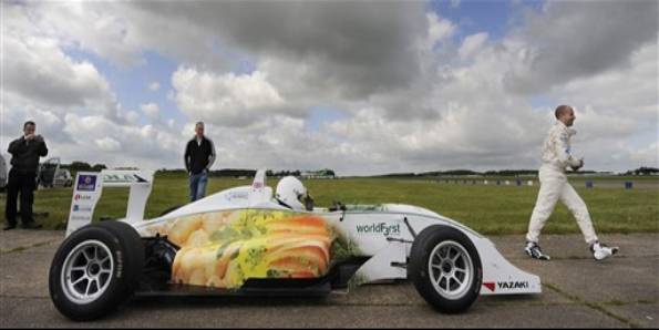 [0,,20818587-FMM,00.jpg]