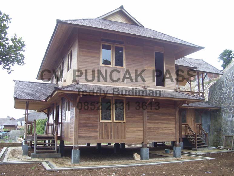 rumah kayu minahasa