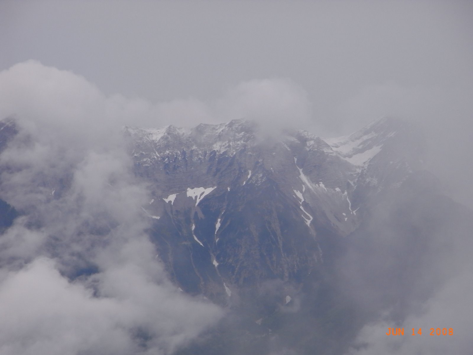 [R0011212.JPG]