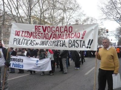 [CDEP+Marcha+da+Indignação.JPG]
