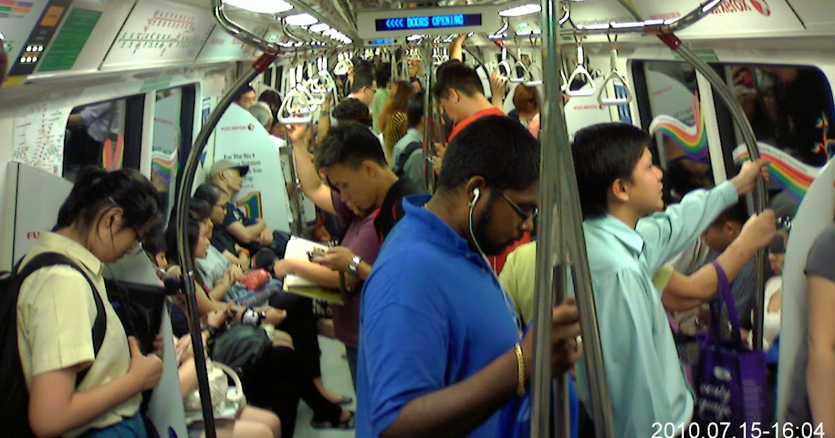 Singapore Newspaper Clippings: MRT crowd at 4pm
