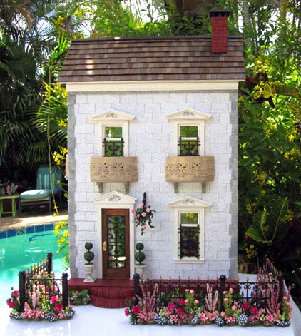 Dollhouses by Robin Carey: The Garden Town House