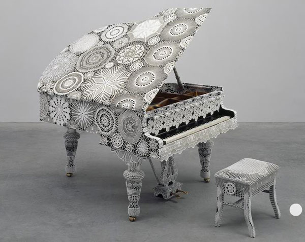 [joana_vasconcelos.jpg]