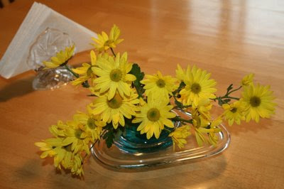 Mum arrangement in Ikebana vase