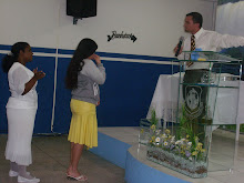 Pastor pregando em Campo Mourão-PR